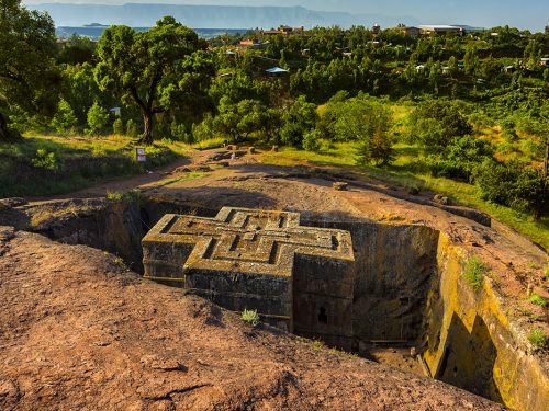 13 Days Historic Route and Omo Valley Tour